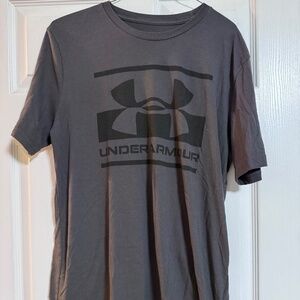 Under armor grey tee